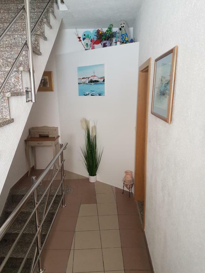 Apartment Narda Baška Voda Extérieur photo